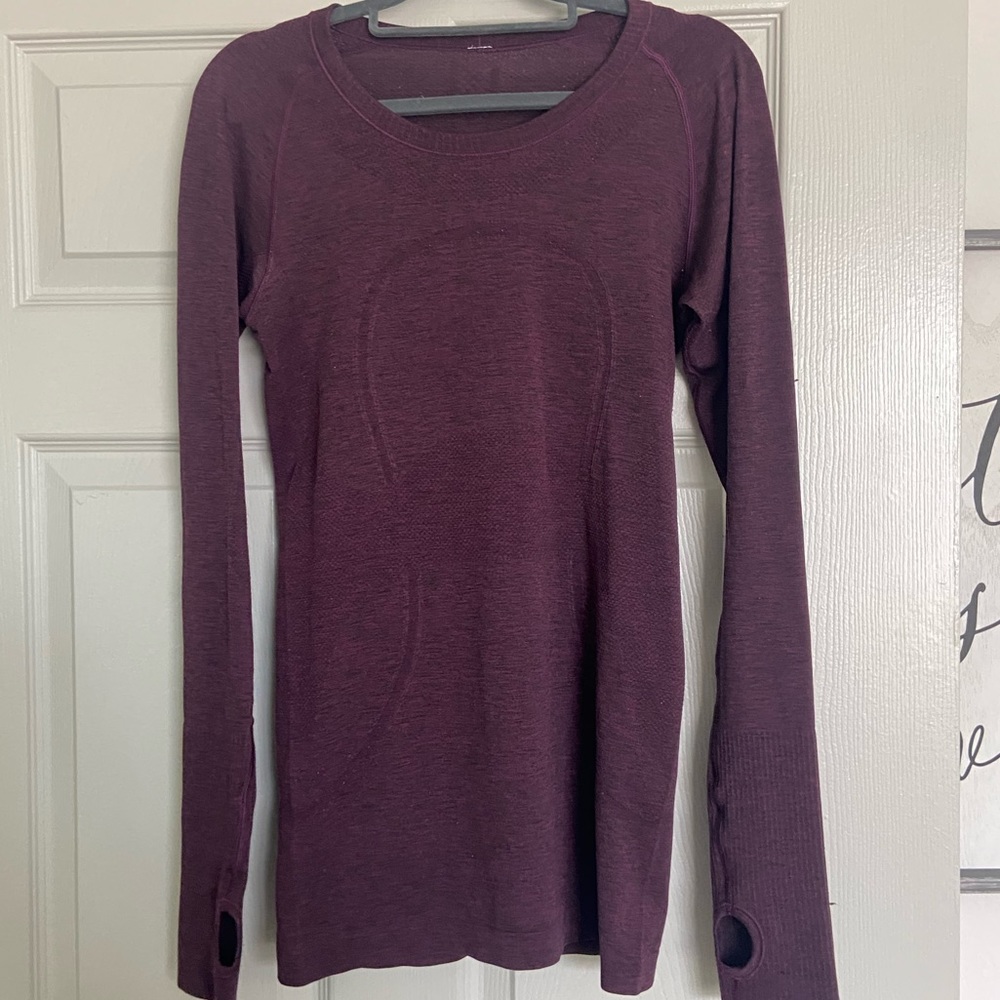 Lululemon Swiftly Tech long sleeve in wine (size 6)
